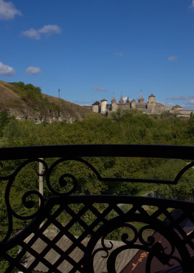 Готель Smotrytska Vezha Кам'янець-Подільский Екстер'єр фото