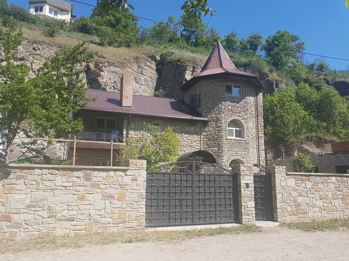 Готель Smotrytska Vezha Кам'янець-Подільский Екстер'єр фото